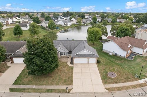 38 Cedarbrooke, Troy, IL, 62294-2469 | Card Image