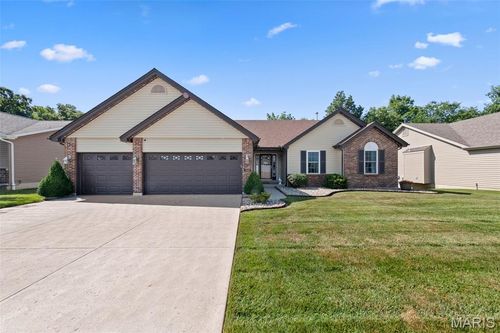 545 Sceptre Rd, Wentzville, MO, 63385-7175 | Card Image