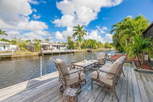 1951 Nw 33rd St, Oakland Park, FL, 33309-5734 | Card Image