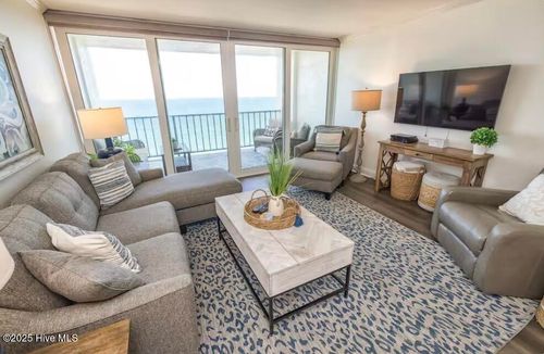 apt-8d-1704 Lumina Ave N, Wrightsville Beach, NC, 28480-2647 | Card Image