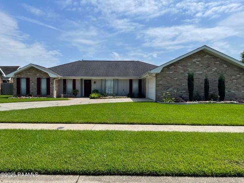409 W Governor Miro Dr, Lafayette, LA, 70506-6731 | Card Image