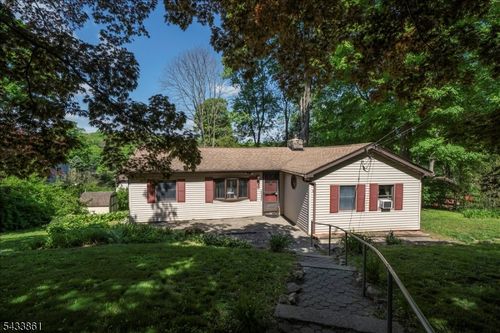 58 Tamarack Trl, Hardyston, NJ, 07460-1219 | Card Image