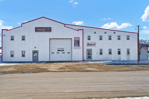 1204 Railway St, Davidson, SK, S0G1A0 | Card Image
