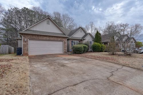 393 Split Oak Ln, Inman, SC, 29349-9214 | Card Image