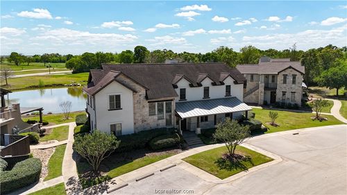b-3247 Founders Dr, Bryan, TX, 77807-2363 | Card Image
