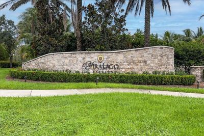 9880 S Miralago Way, House other with 5 bedrooms, 4 bathrooms and null parking in Parkland FL | Image 3