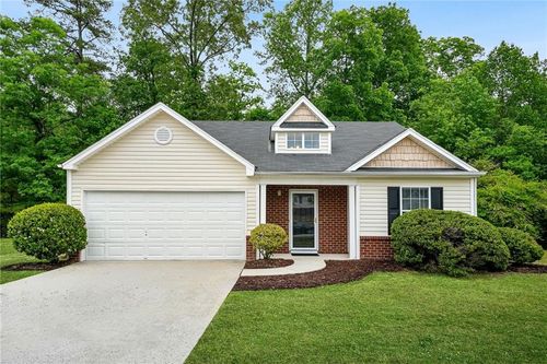 6753 Merrywood Dr, Fairburn, GA, 30213-7105 | Card Image