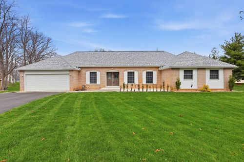 18062 Timber Trails Rd, Marysville, OH, 43040-8158 | Card Image