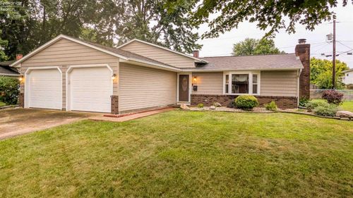3002 Hinde Ave, Sandusky, OH, 44870-5916 | Card Image