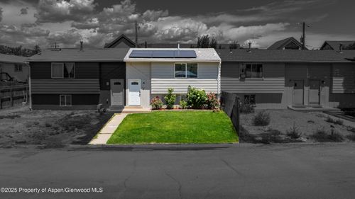 712 E 3rd St, Rifle, CO, 81650-2465 | Card Image