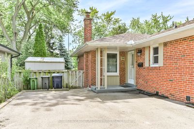 94 Wigmore Dr, House other with 3 bedrooms, 2 bathrooms and 4 parking in North York ON | Image 2