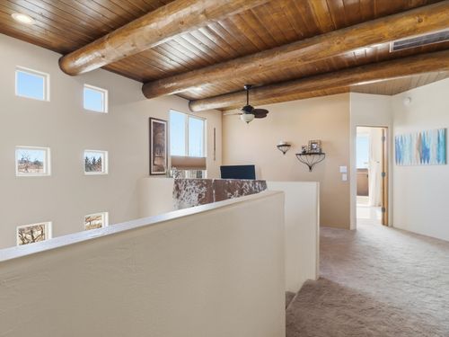 41 Victorio Peak, Santa Fe, NM, 87508-4827 | Card Image