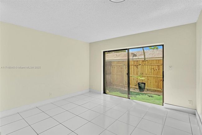 4107 Ne 21 St Ter, Townhouse with 1 bedrooms, 2 bathrooms and null parking in Lighthouse Point FL | Image 24