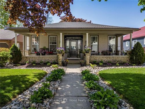 4 Main St E, Norwich, ON, N0J1P0 | Card Image