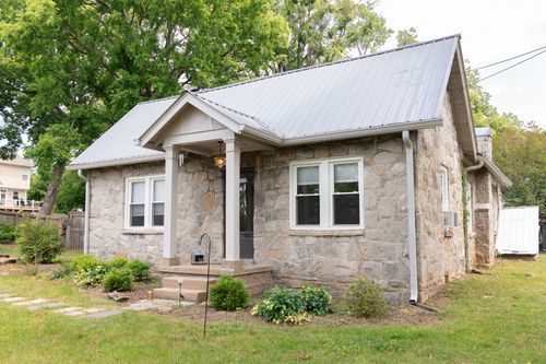1525 Riverside Dr, Nashville, TN, 37206-1439 | Card Image