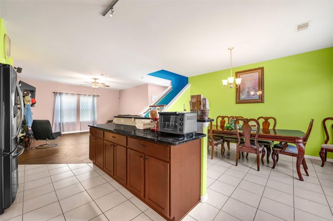2 Desert Sun Ct, House other with 4 bedrooms, 3 bathrooms and 2 parking in Manvel TX | Image 8