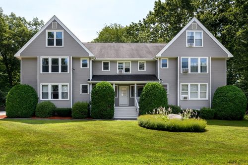 4-20 Stefaniak Ave, Webster, MA, 01570-2004 | Card Image