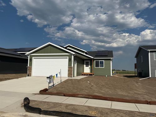 3872 Haralson Ln, Rapid City, SD, 57703 | Card Image