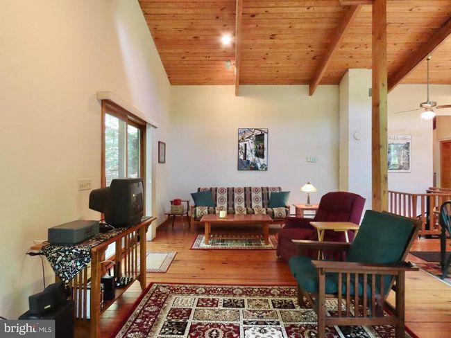 30 Timothy Ln, House other with 2 bedrooms, 3 bathrooms and null parking in WASHINGTON VA | Image 9