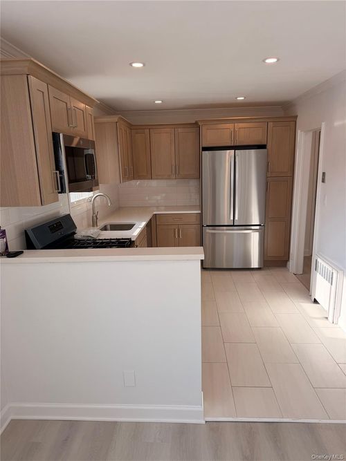 apt-a11-4 Walnut St, Rye, NY, 10580-2879 | Card Image