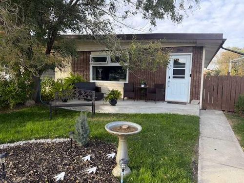 204B 9 Ave Se, Drumheller, AB, T0J0Y6 | Card Image