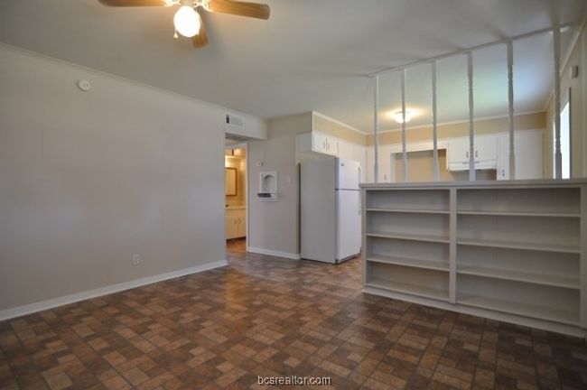 APT-11 - 16567 Fm 2154 Rd, Home with 2 bedrooms, 1 bathrooms and null parking in College Station TX | Image 6