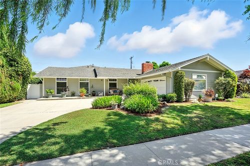11342 Foster Rd, Los Alamitos, CA, 90720-2941 | Card Image
