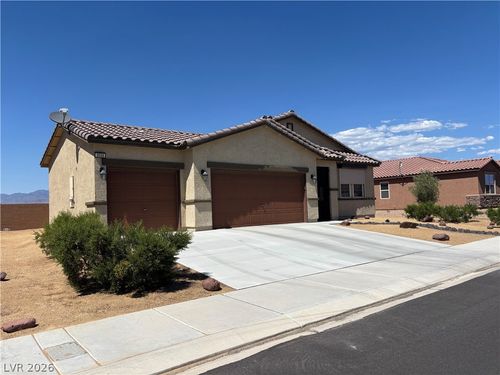 3558 E Moffat Ave, Pahrump, NV, 89061-0180 | Card Image