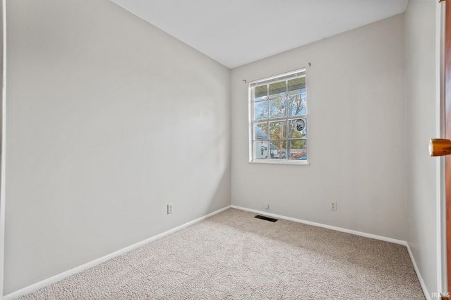 207 S Ogden St, House other with 3 bedrooms, 1 bathrooms and null parking in Ossian IN | Image 12