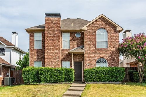 807 Burr Oak Dr, Lewisville, TX, 75067-6221 | Card Image