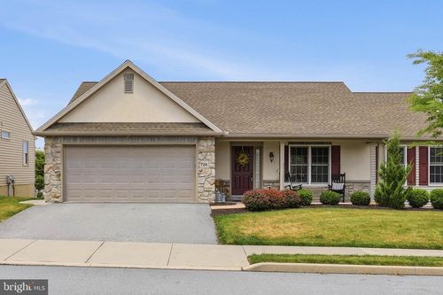 726 Heather Rdg, MANHEIM, PA, 17545-8551 | Card Image