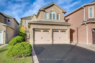 5570 Landsborough Ave, House other with 3 bedrooms, 3 bathrooms and 6 parking in Mississauga ON | Image 1