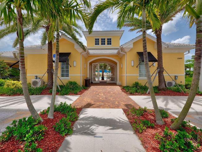 12578 Sw Sunrise Lake Ter, House other with 3 bedrooms, 3 bathrooms and null parking in Port St. Lucie FL | Image 26