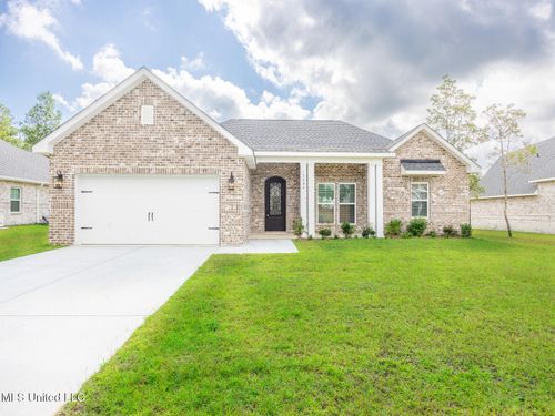 13640 Mayberry Ct, Biloxi, MS, 39532-4576 | Card Image