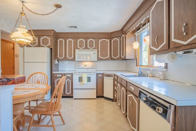 1 Christopher Drive, House other with 3 bedrooms, 3 bathrooms and 6 parking in Nahant MA | Image 16
