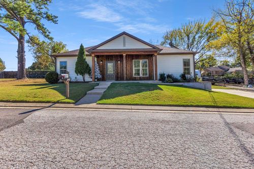 8039 Bourne Rd, Bartlett, TN, 38002-9783 | Card Image