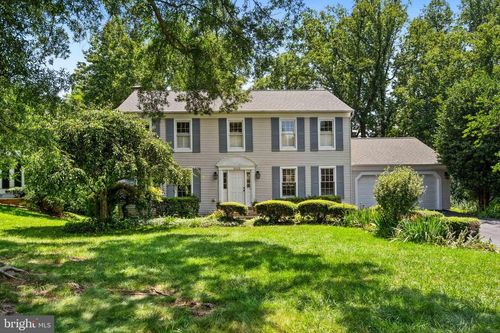 3523 Majestic Pine Ln, FAIRFAX, VA, 22033-1513 | Card Image