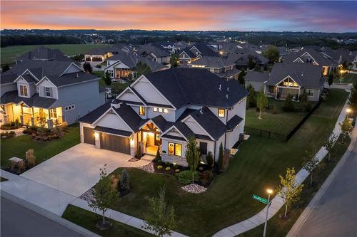 16805 Rosehill, Overland Park, KS, 66221-2957 | Card Image