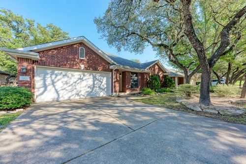 9113 Edwardson Ln, Austin, TX, 78749-4116 | Card Image