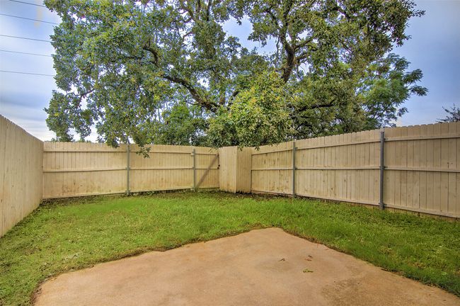 View of yard | Image 21