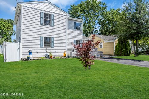 2221 Wilson Rd, Point Pleasant Boro, NJ, 08742-4456 | Card Image