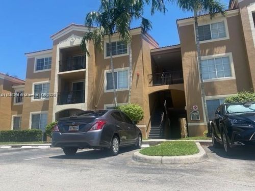 apt-304-7930 N Nob Hill Rd, Tamarac, FL, 33321-7416 | Card Image
