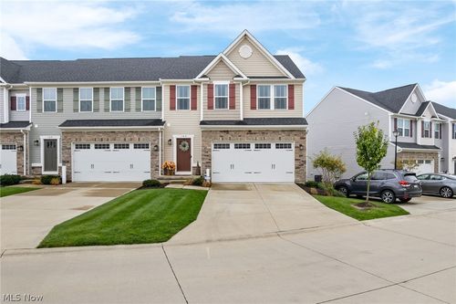 164 Forecastle Trl, Medina, OH, 44256-4324 | Card Image