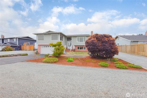 126 Vista Del Mar St, Camano Island, WA, 98282-7253 | Card Image