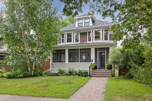 1211 Upton Ave N, Minneapolis, MN, 55411-3539 | Card Image