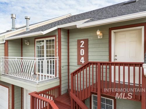 204 La Valle Strada, Pocatello, ID, 83201-5877 | Card Image