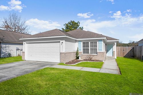 13551 Rose Dr, Walker, LA, 70785-5646 | Card Image