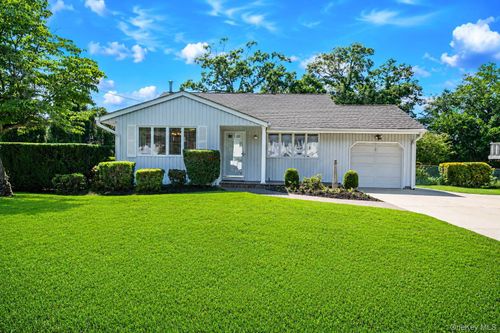 38 Ruland Rd, Selden, NY, 11784-1741 | Card Image