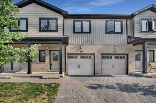 18-2621 Holbrook Dr, London, ON, N6M0G2 | Card Image