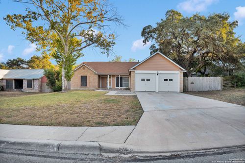 9218 Greens Pt, San Antonio, TX, 78250-3000 | Card Image